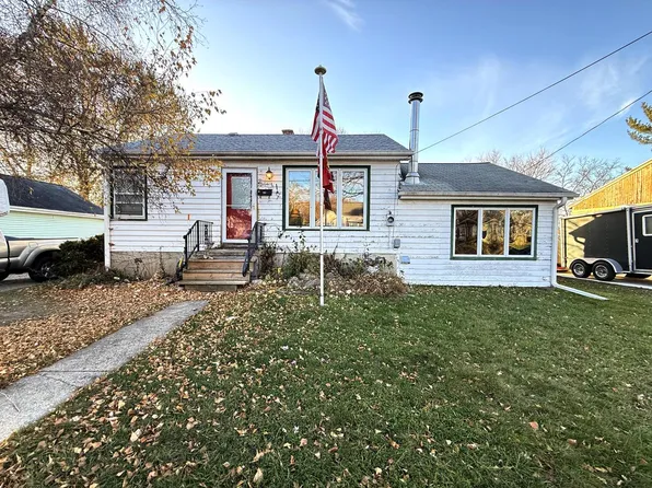 1418 South 9th STREET, Watertown, WI 53094