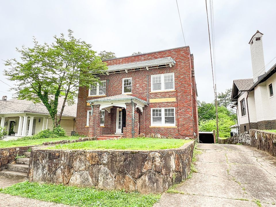 1st image of 716 Forest Ave APT 4