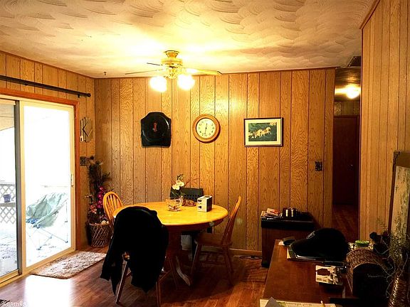 5th image of 19 Mishemokwa Dr