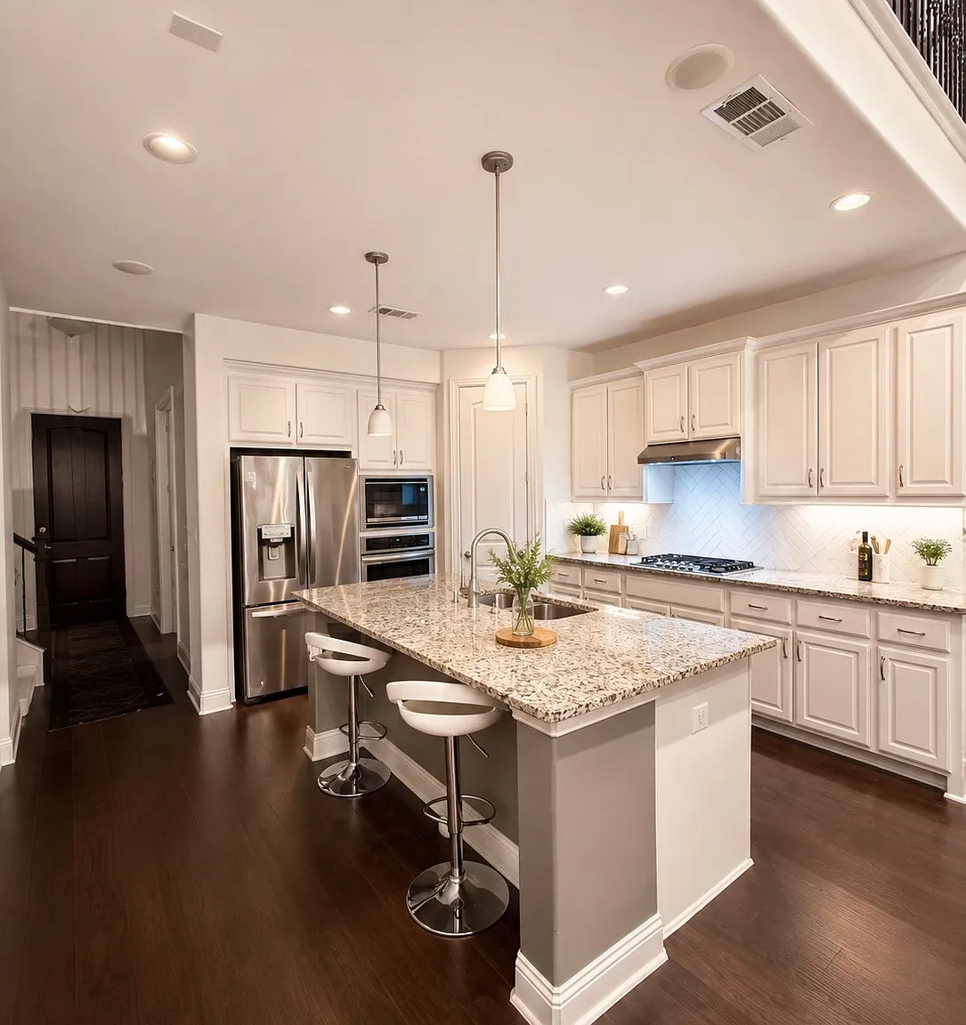 4 bed, 2.5 bath, 2302 sqft, $3,300 — Photo 4