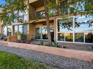 2700 Vista Grande Dr NW Unit 14, Albuquerque, NM 87120