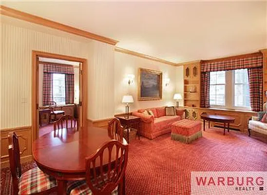 Sold by Warburg | media 5