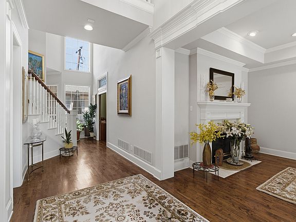 3rd image of 23 Ashton Ct