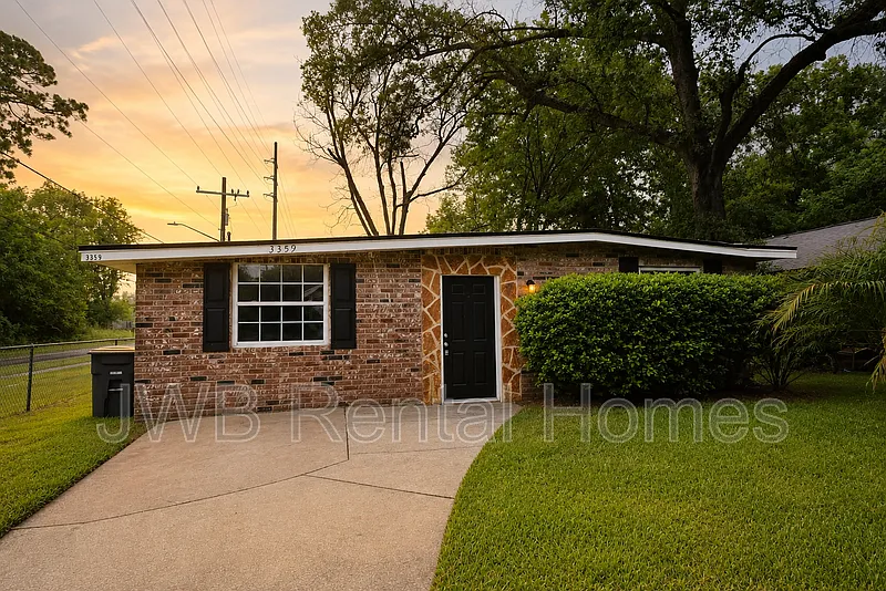 Murray Hill — Photo 1