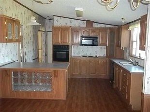 3rd image of 32336 Lockslie Dr