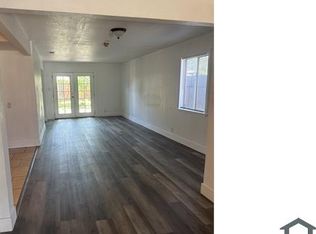 2154 Florin Rd, Sacramento, CA 95822