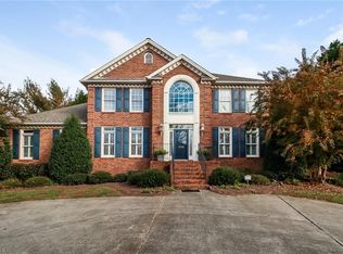 1028 Cross Gate Rd, Winston Salem, NC 27106