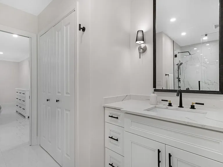 6213 Bay Club Dr #4 — Photo 17