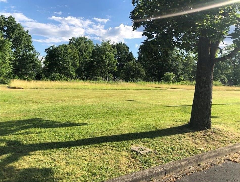 1st image of S Meridian Rd