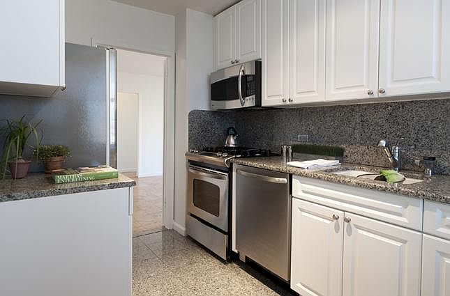 1st image of 45 W 60th St APT 6A