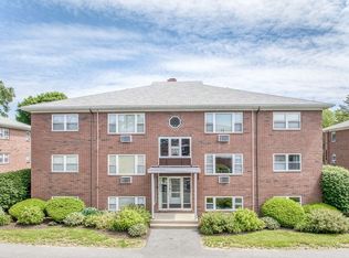 36 Whitman Rd APT 2-4, Waltham, MA 02453