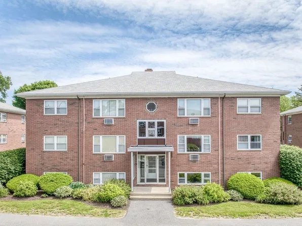 36 Whitman Rd APT 2-4, Waltham, MA 02453
