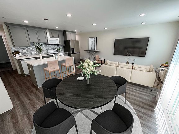 2nd image of 1029 S Montebello Blvd #1033F