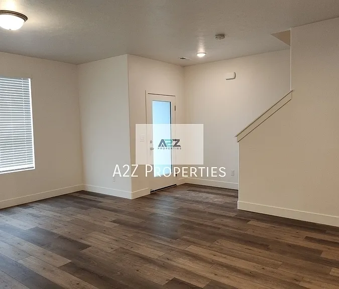 924 S 850 W — Photo 14