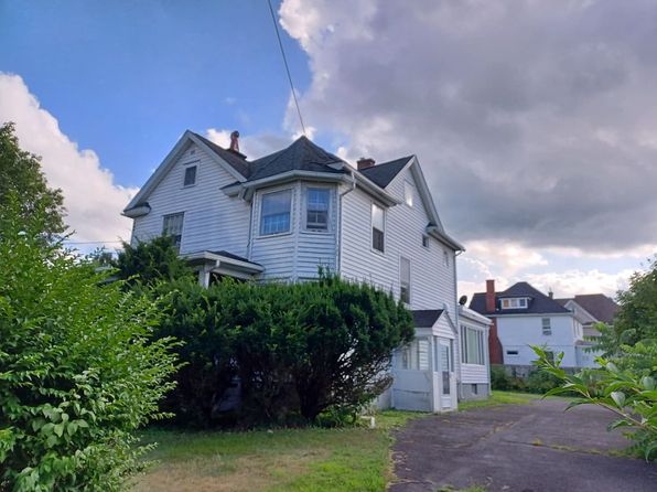 401 Hoffman St