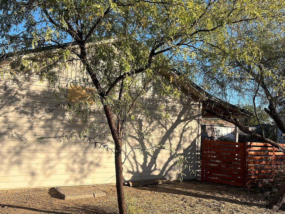 Building Photo 3