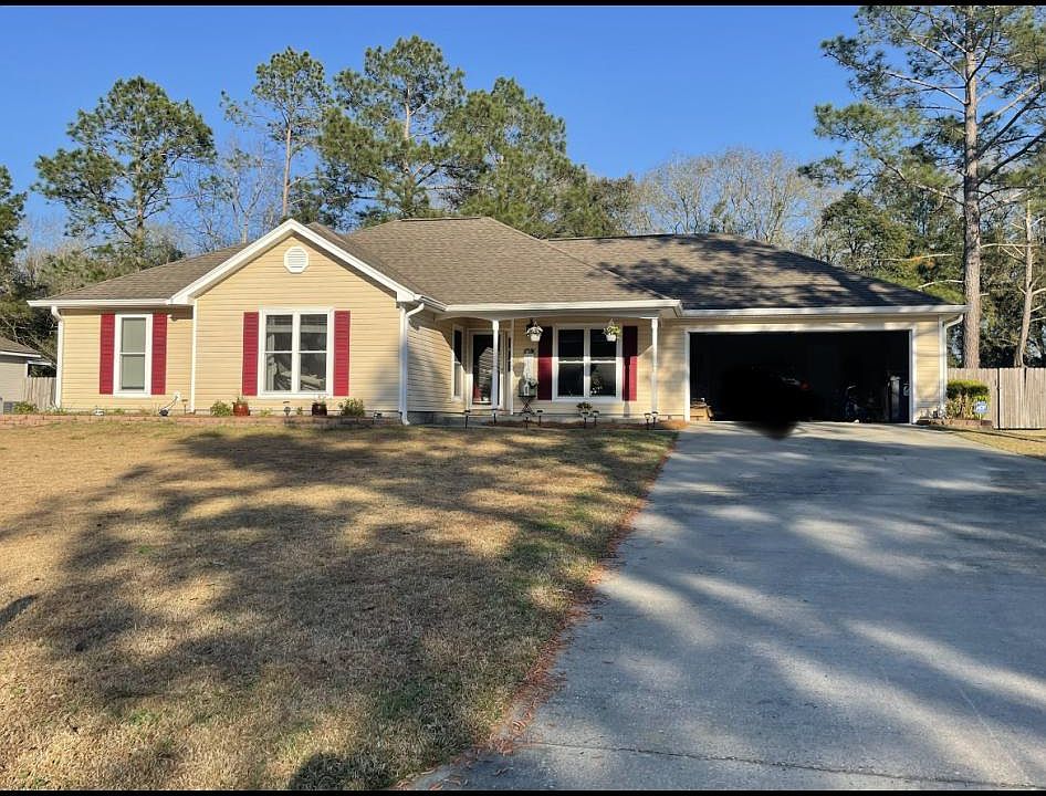 1st image of 3973 Stratford Cir