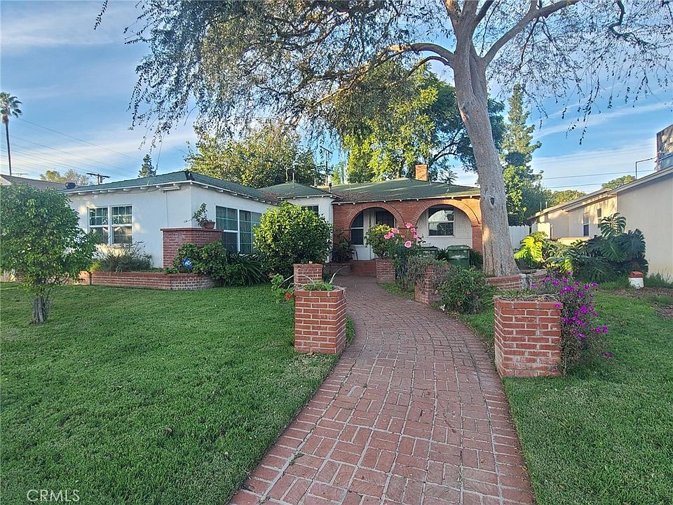 1st image of 18745 Sunburst St