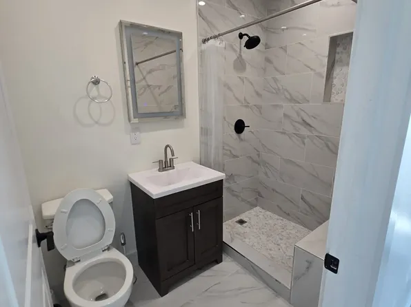 14121 Califa St, Van Nuys, CA 91401