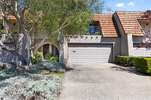 9 Heritage Ct Photo 1