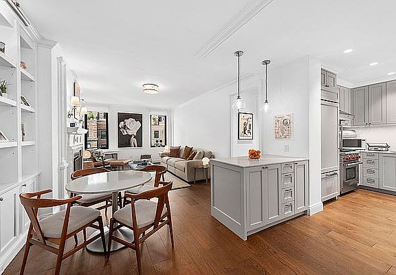 3rd image of 444 E 57th St APT 15B