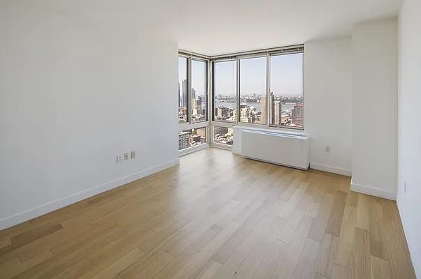 Rented by The Moinian Group | media 4