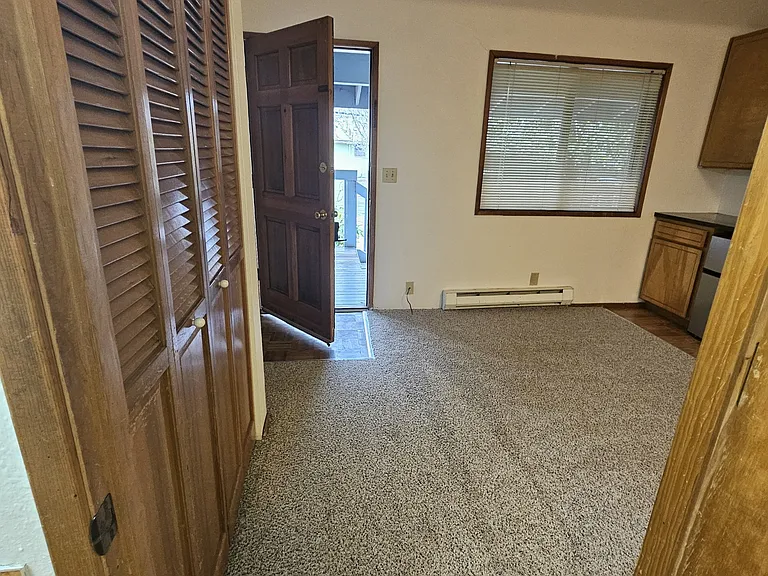 411 W 15th Ave #1 — Photo 2