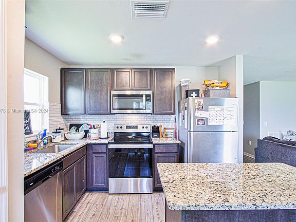 5th image of 3806 NW 43rd St