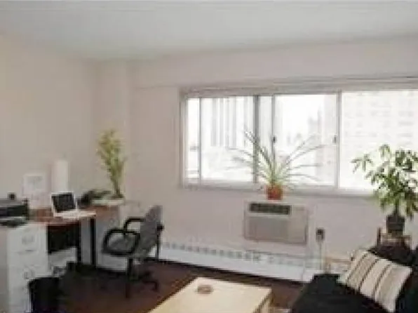 2101-17 Chestnut St #710, Philadelphia, PA 19103