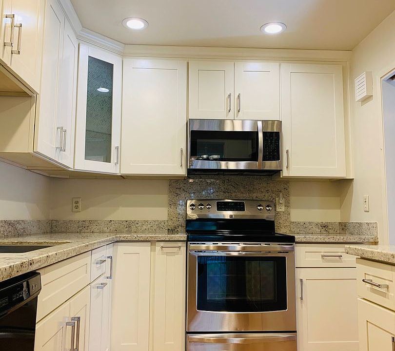 1st image of 291 Casitas Bulevar