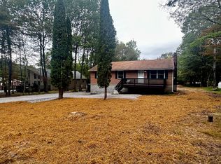 180 Penn Forest Trl, Albrightsville, PA 18210