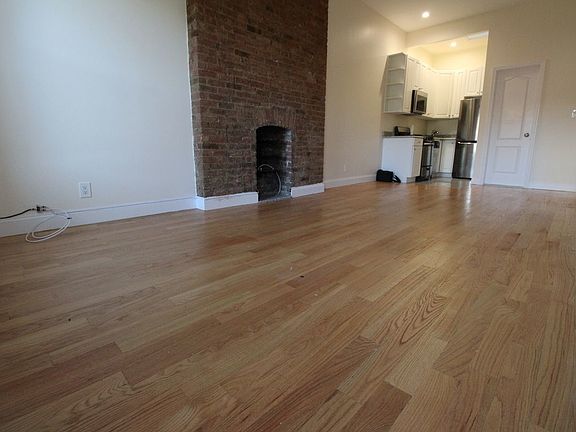 5th image of 62 W 69th St #4