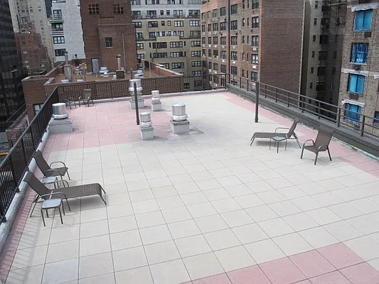 Sold by Aidonis Realty | media 10