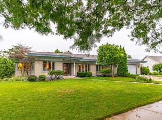 4327 Rock Crest Rd, Middleton, WI 53562