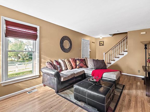 4th image of 7457 Marillac Dr