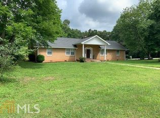 315 Pine Hill Dr, Cleveland, GA 30528