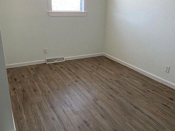 3rd image of 1883 S Dupont Hwy APT 1