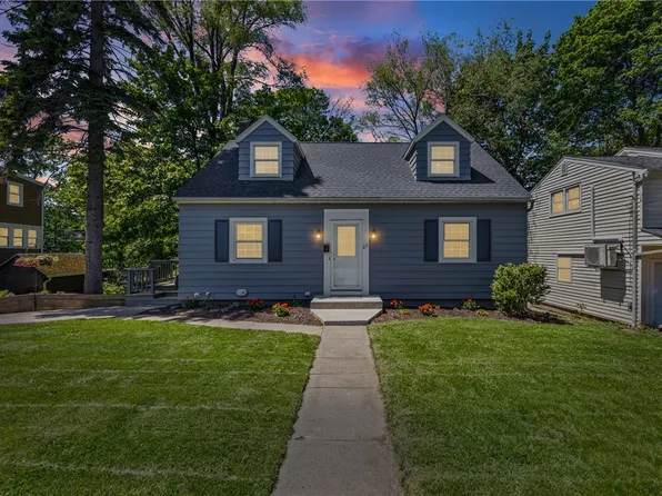 27 Dakeland Rd, Rochester, NY 14617
