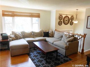 91 Valley St, Rochester, NY 14612