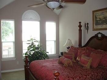 5th image of 12345 Woodland Springs Dr