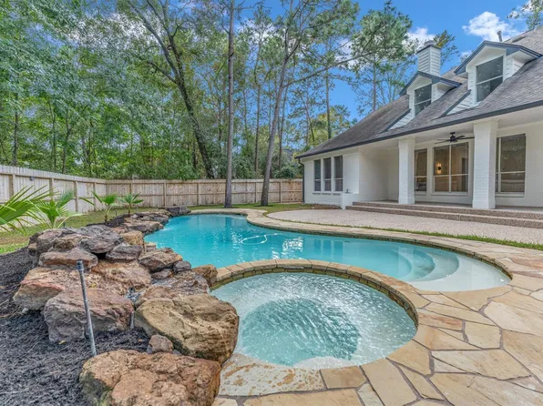 30 E Wedgemere Cir, Spring, TX 77381