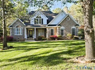 3005 Willow Trace Ln, Sandy Hook, VA