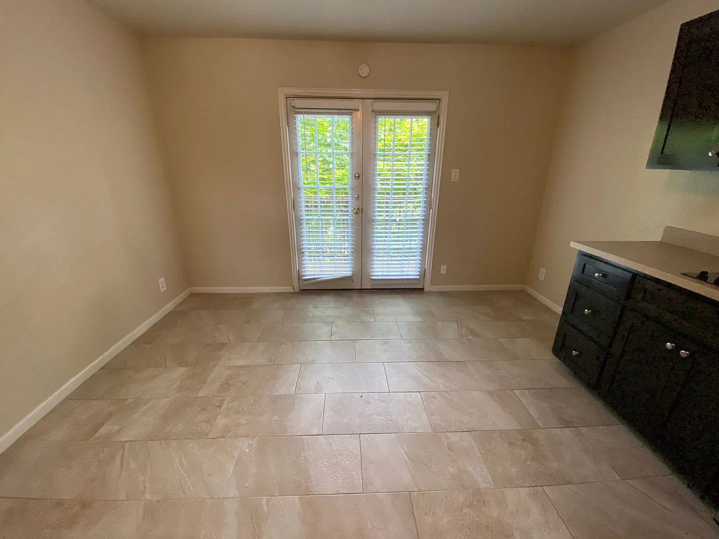 2402 Rio Grande — Photo 2