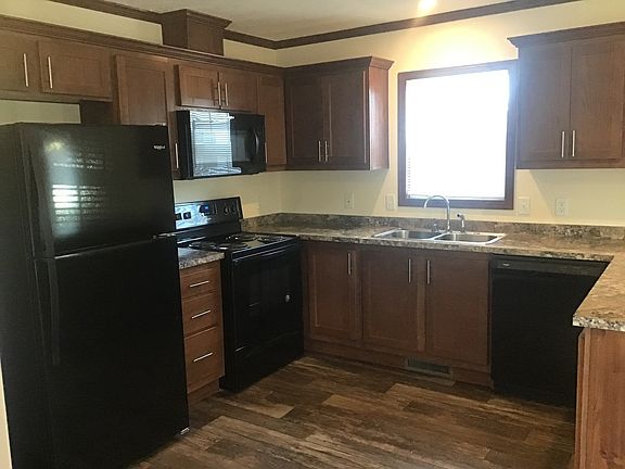2nd image of 2191 E Ohio Pike #9
