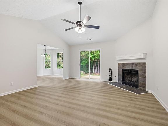 4th image of 4844 Odessa West Inlt NW