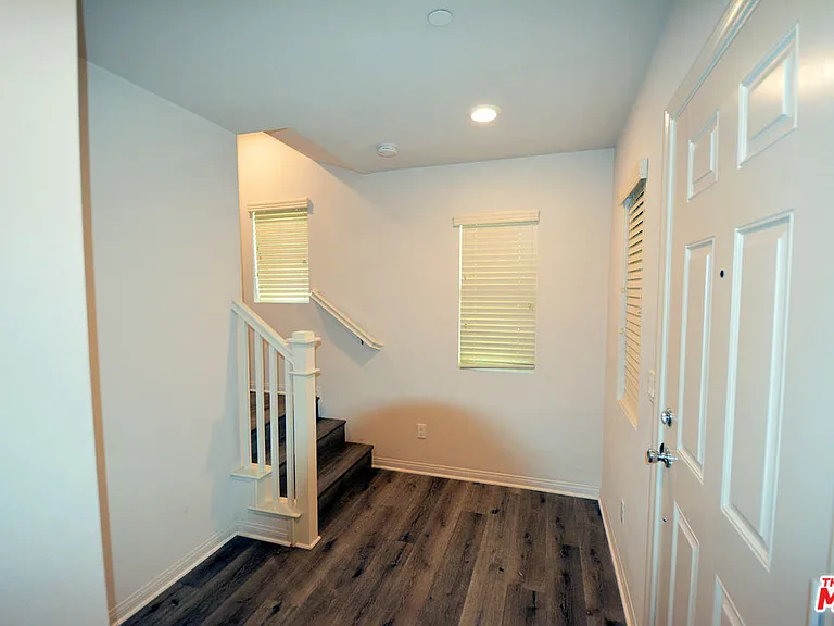 14107 W Birch Ln — Photo 4
