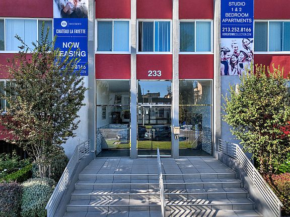 2nd image of 233 S La Fayette Park Pl #207