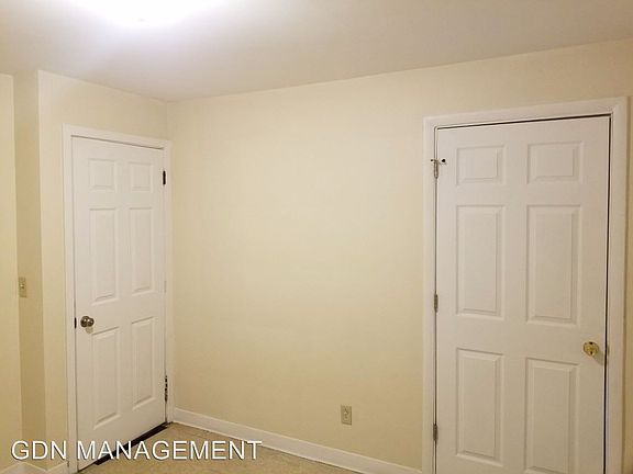 5th image of 469 Olden Ave APT 7