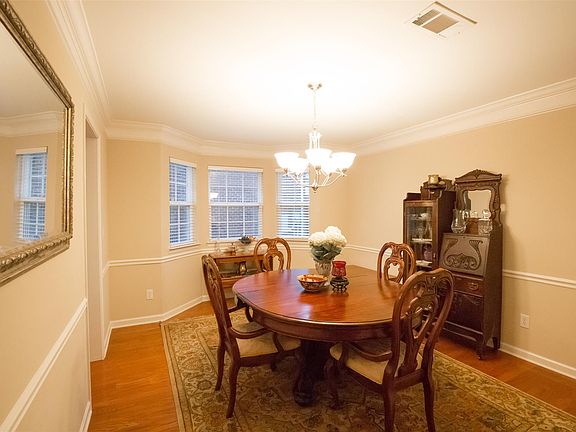 5th image of 5026 Saint Ives Dr