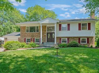 8703 Triumph Ct, Alexandria, VA 22308